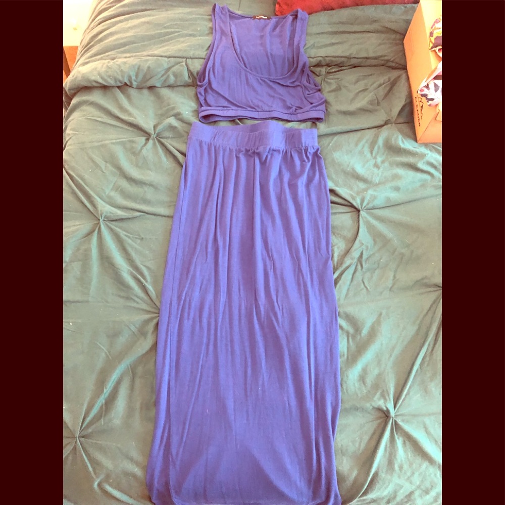 Fashion Nova Blue fitted midi skirt & crop set.